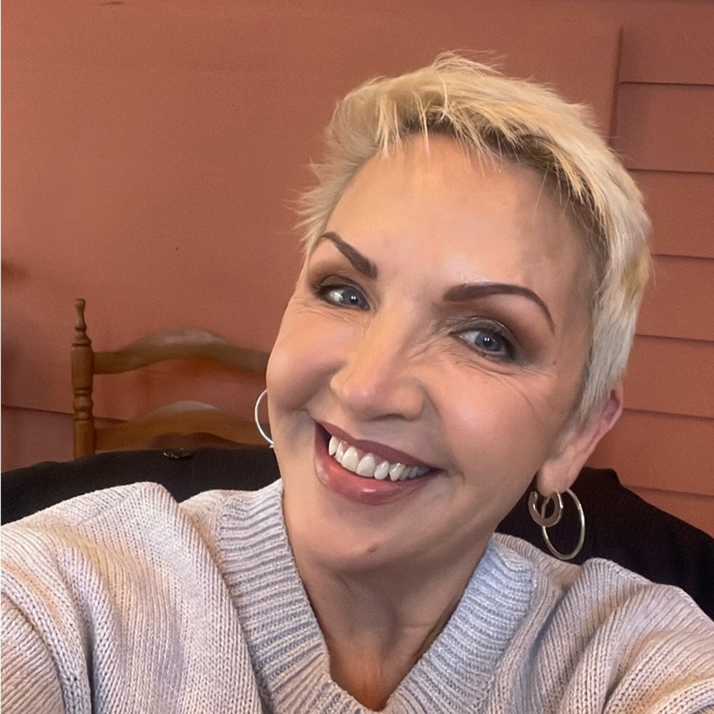 Meet your Posher, Kimberly